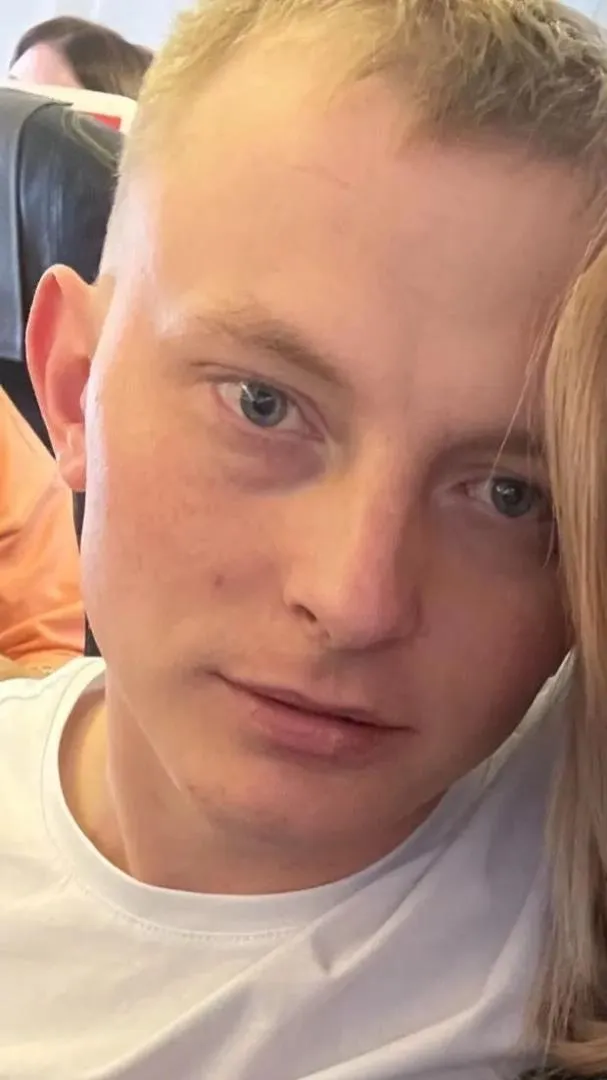 Александр, 36 лет, Челябинск